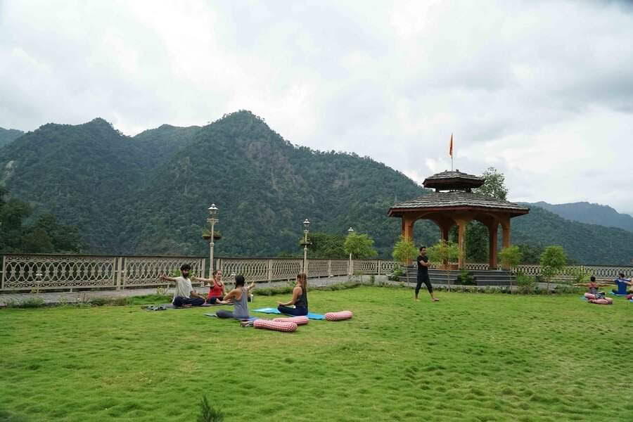 500 ore di formazione per insegnanti di yoga a Rishikesh, India – 28 dic - 18 feb 2027