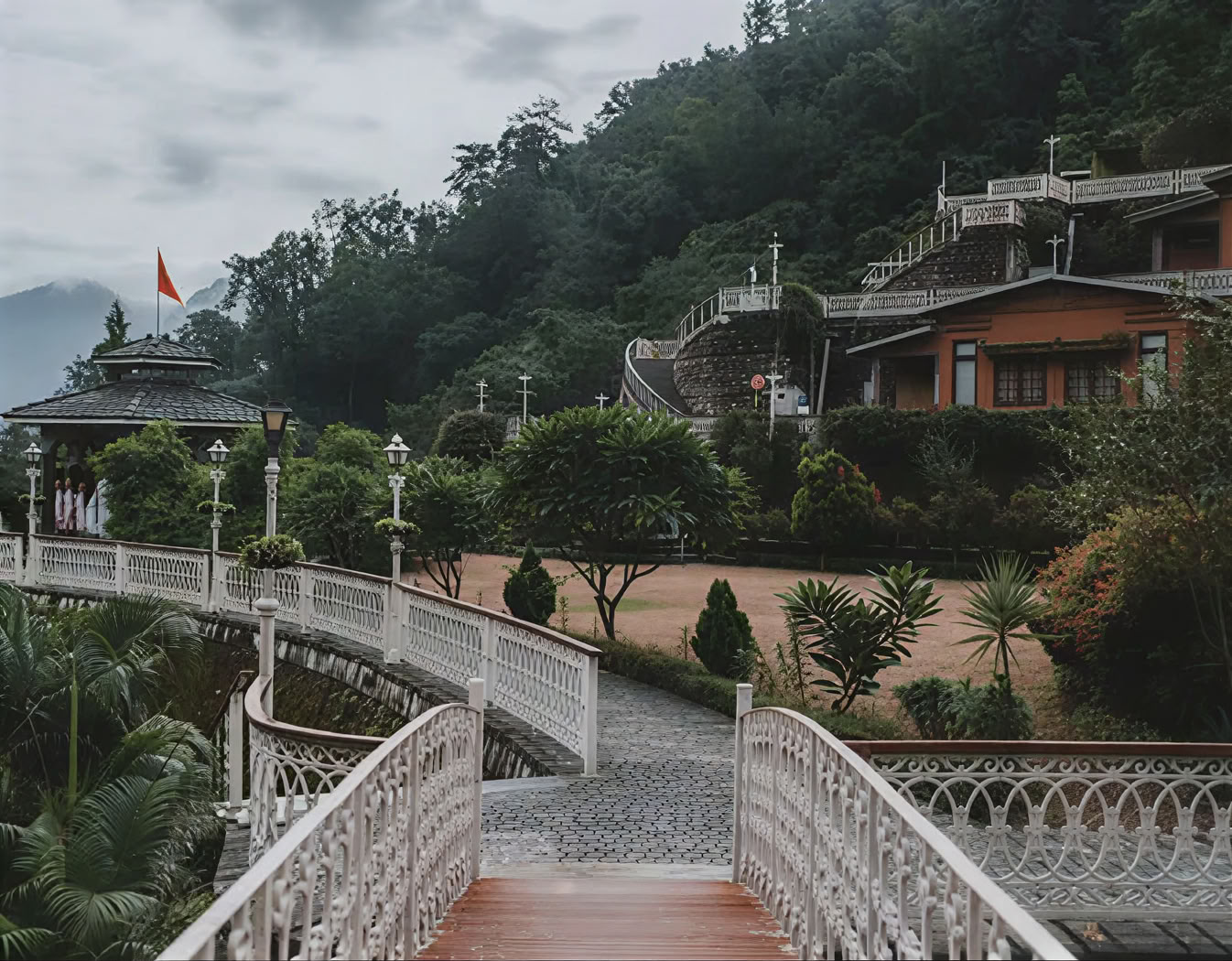 21 Giorni di Ritiro Yoga Ayurvedico per la Perdita di Peso a Rishikesh