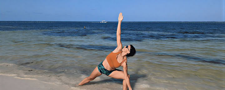 Hot Yoga, Vinyasa e Verticali con Michael & Sindy!