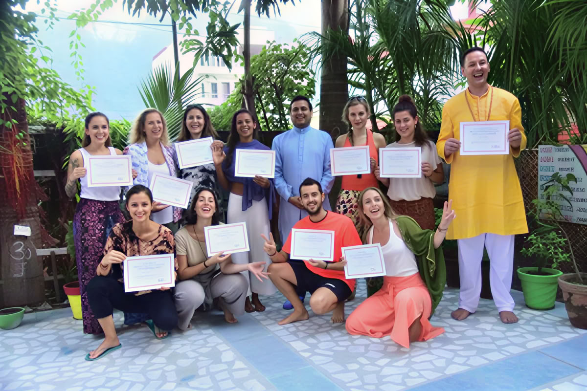 Organizzatore di cerimonia di matrimonio indù vedica a Rishikesh