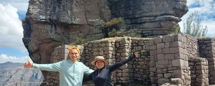 Trekking alle antiche rovine di Waqrapukara (giornata intera)