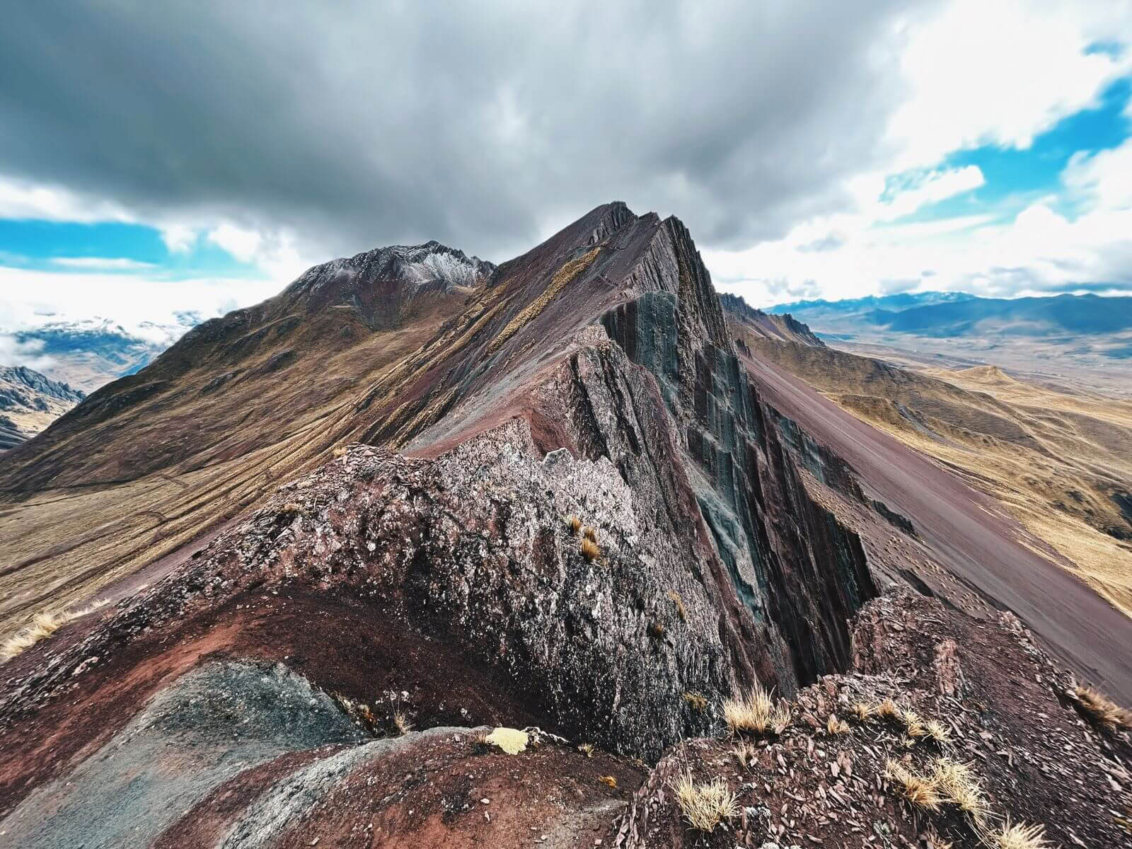 Spiritual Pallay Punchu Rainbow Mountain (Giornata Intera)