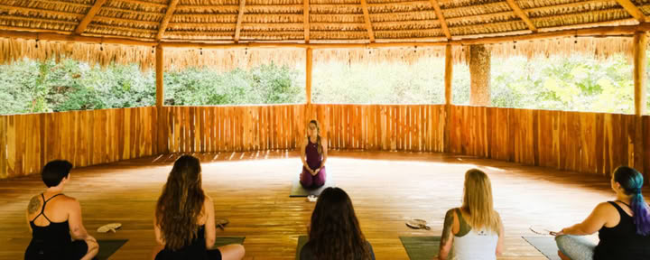 Embodied Sovereignty | Un ritiro a San Pedro riservato alle donne
