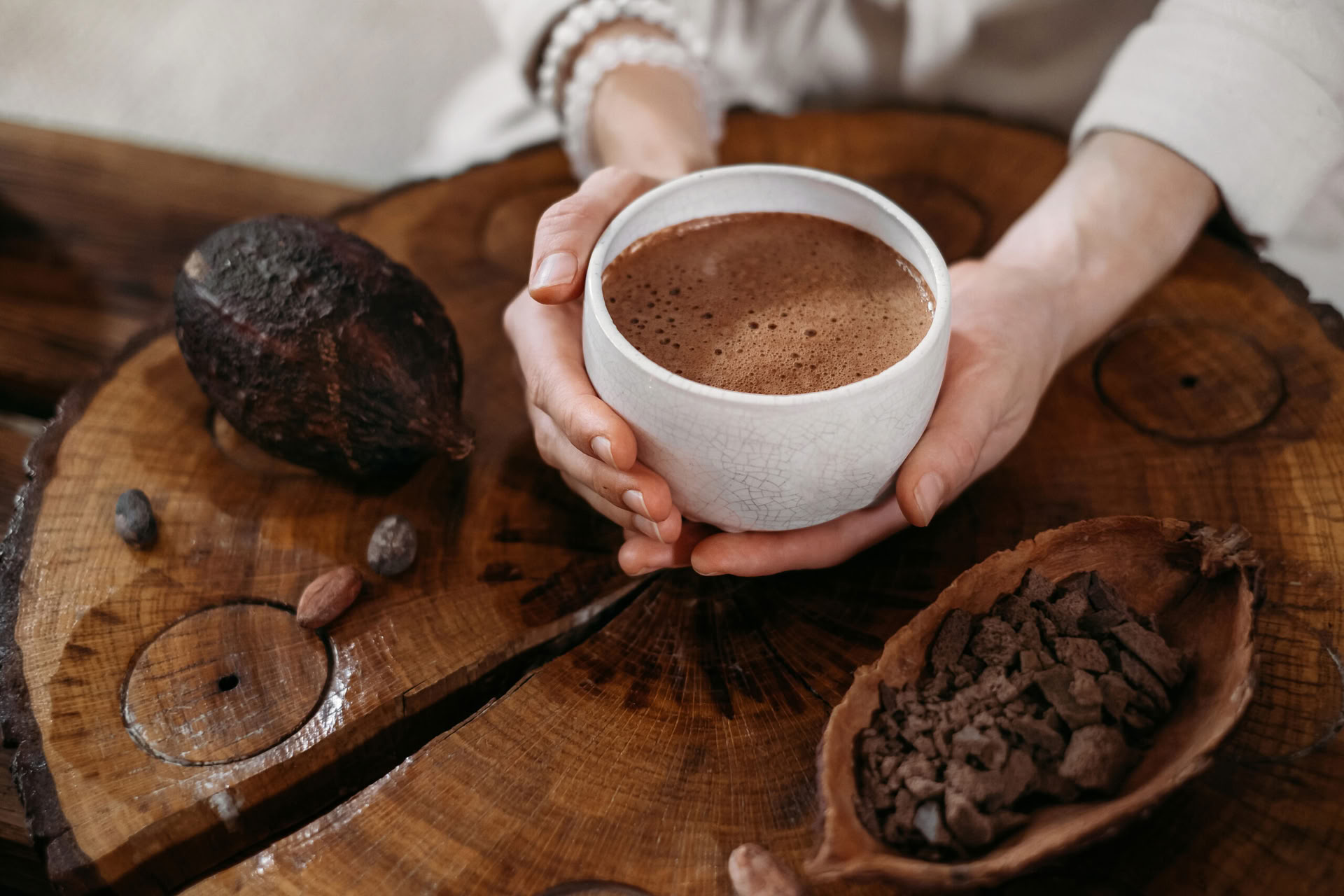 Il mondo del cacao e delle delizie a base vegetale