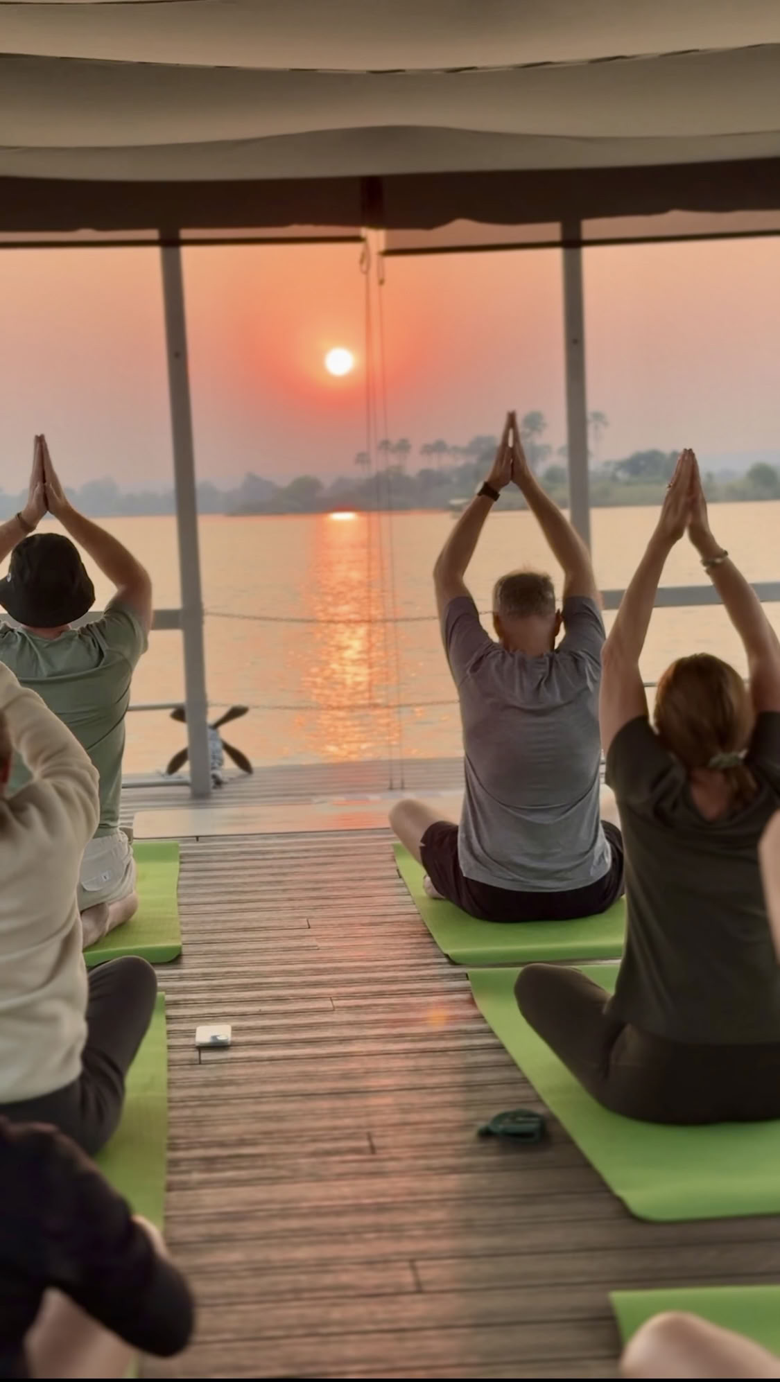 Yoga alle Cascate