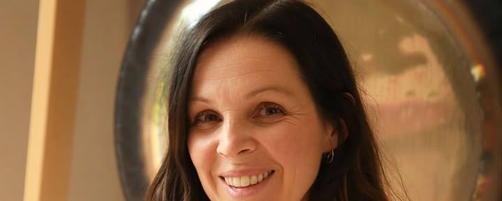 Yoga, Meditazione e Ritiro con Gong con Jo Winterton
