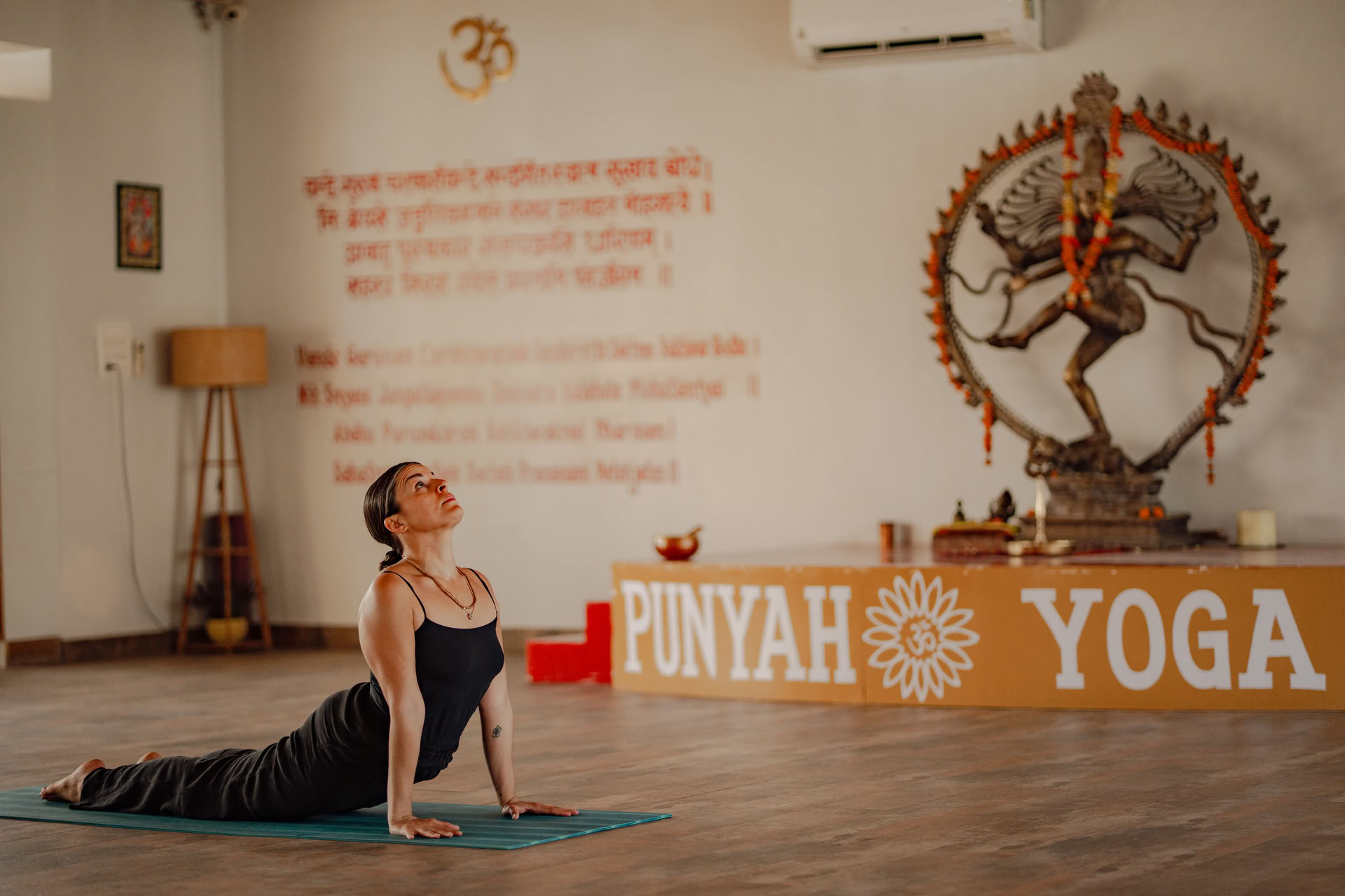 Formazione Insegnanti di Yoga di 100 Ore