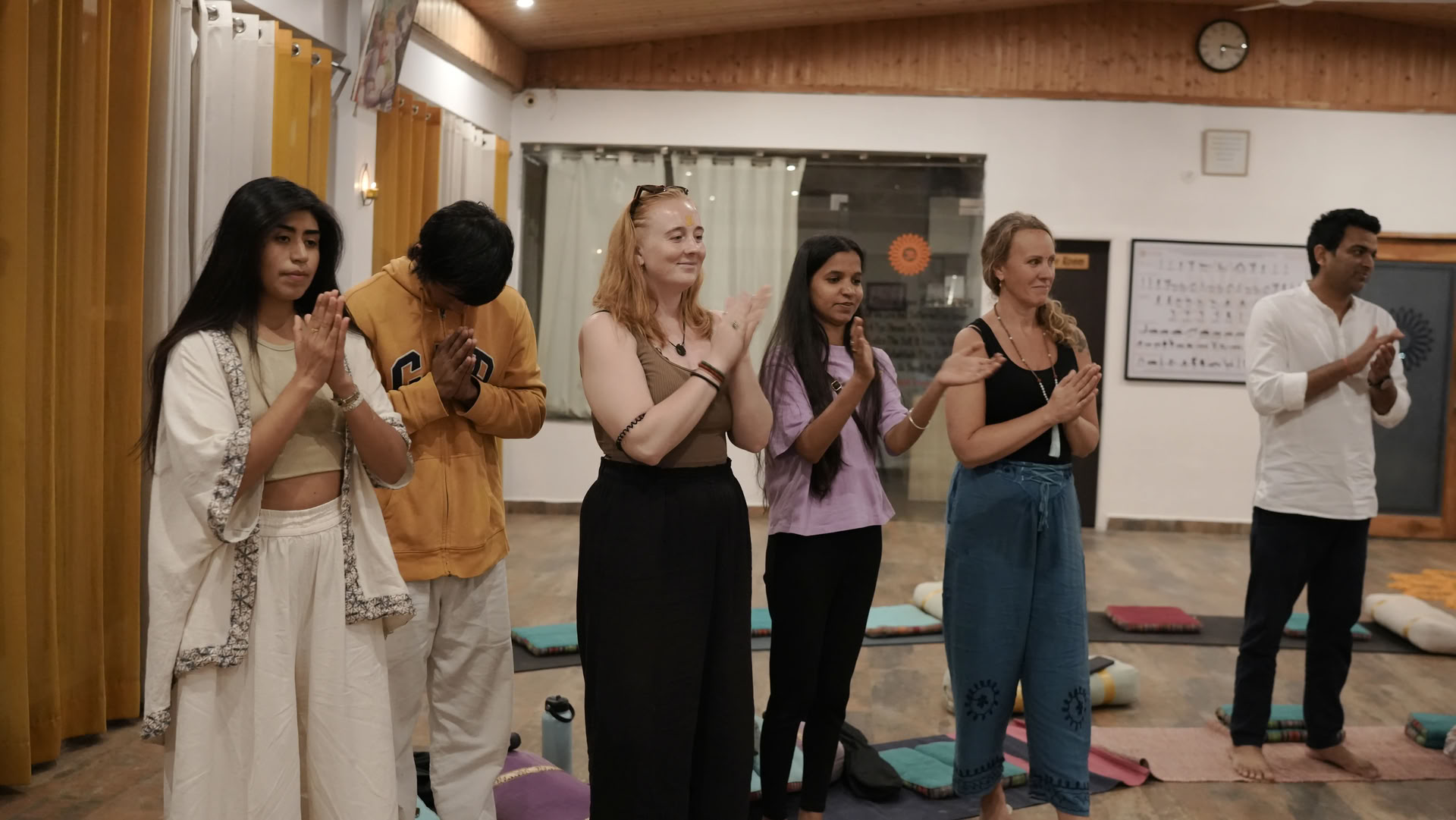 Formazione Insegnanti di Yoga di 100 Ore