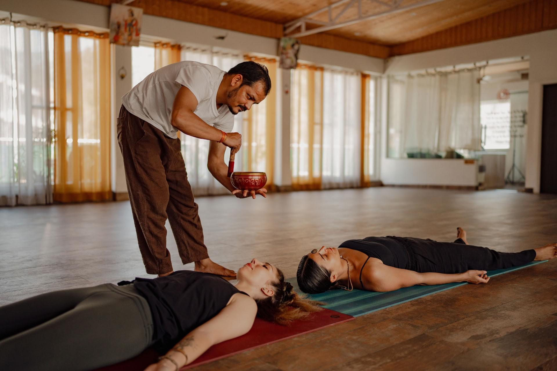 200 Ore di Formazione Insegnanti di Yoga – 5 Ott - 23 Ott 2026