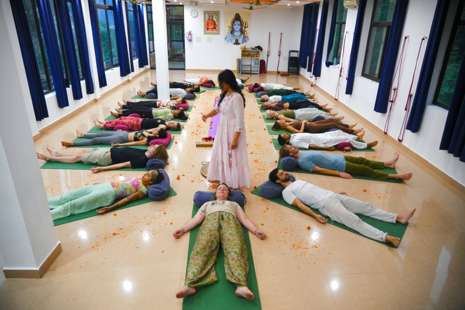 Formazione Insegnanti di Yoga e Guarigione con il Suono a Rishikesh