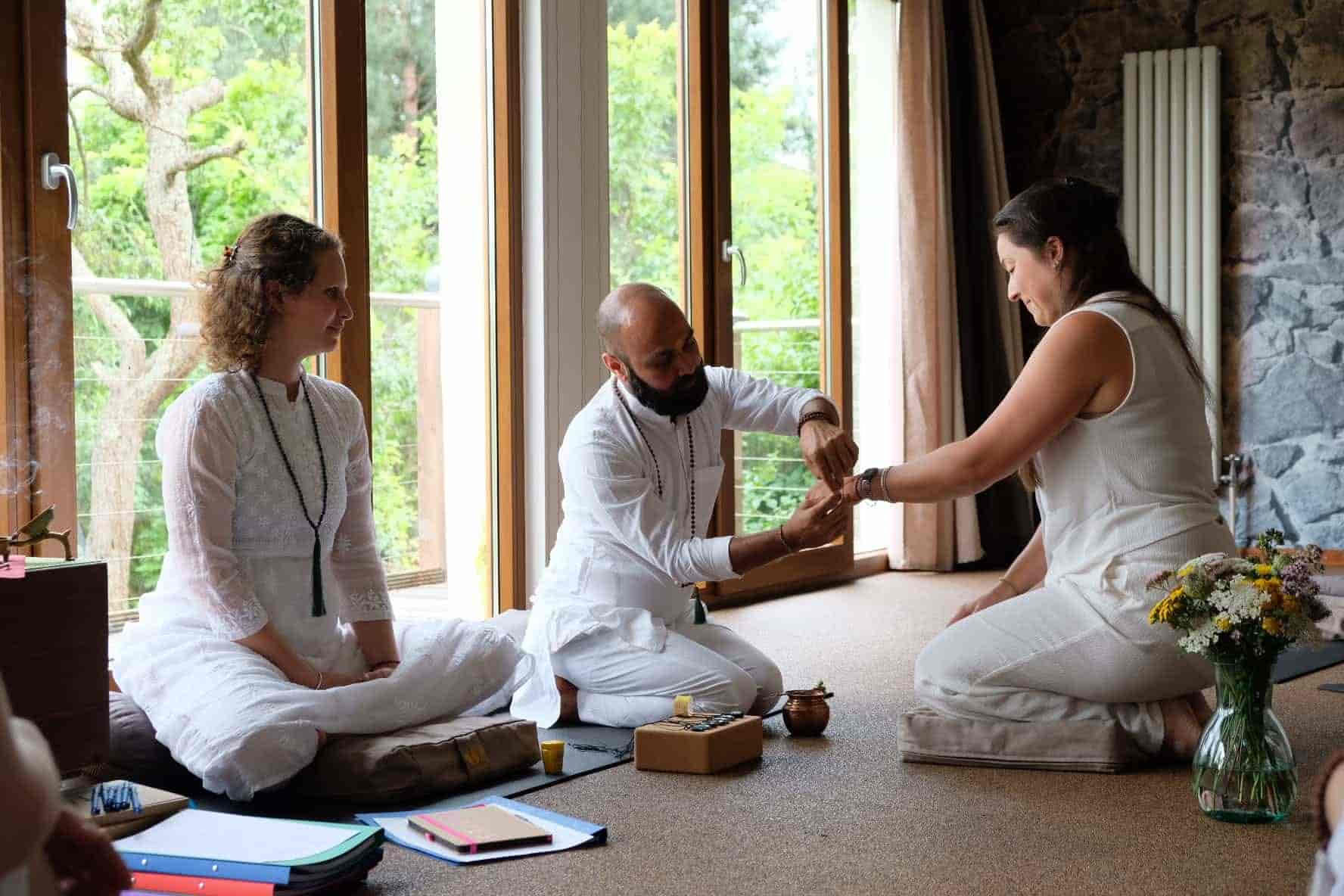 300 ore Yoga Teacher Training Germany