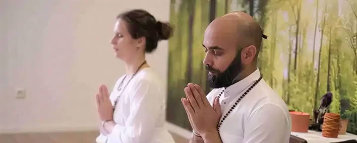 300 ore Yoga Teacher Training Germany