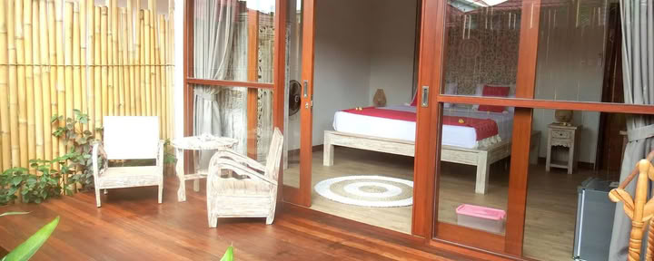 300 ore di formazione insegnanti di yoga a Bali