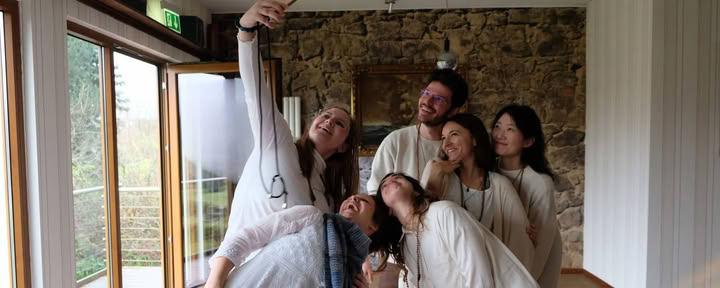 Ritiro di Yoga di 6 Giorni a Heimbach, Eifel — Maggio 2026