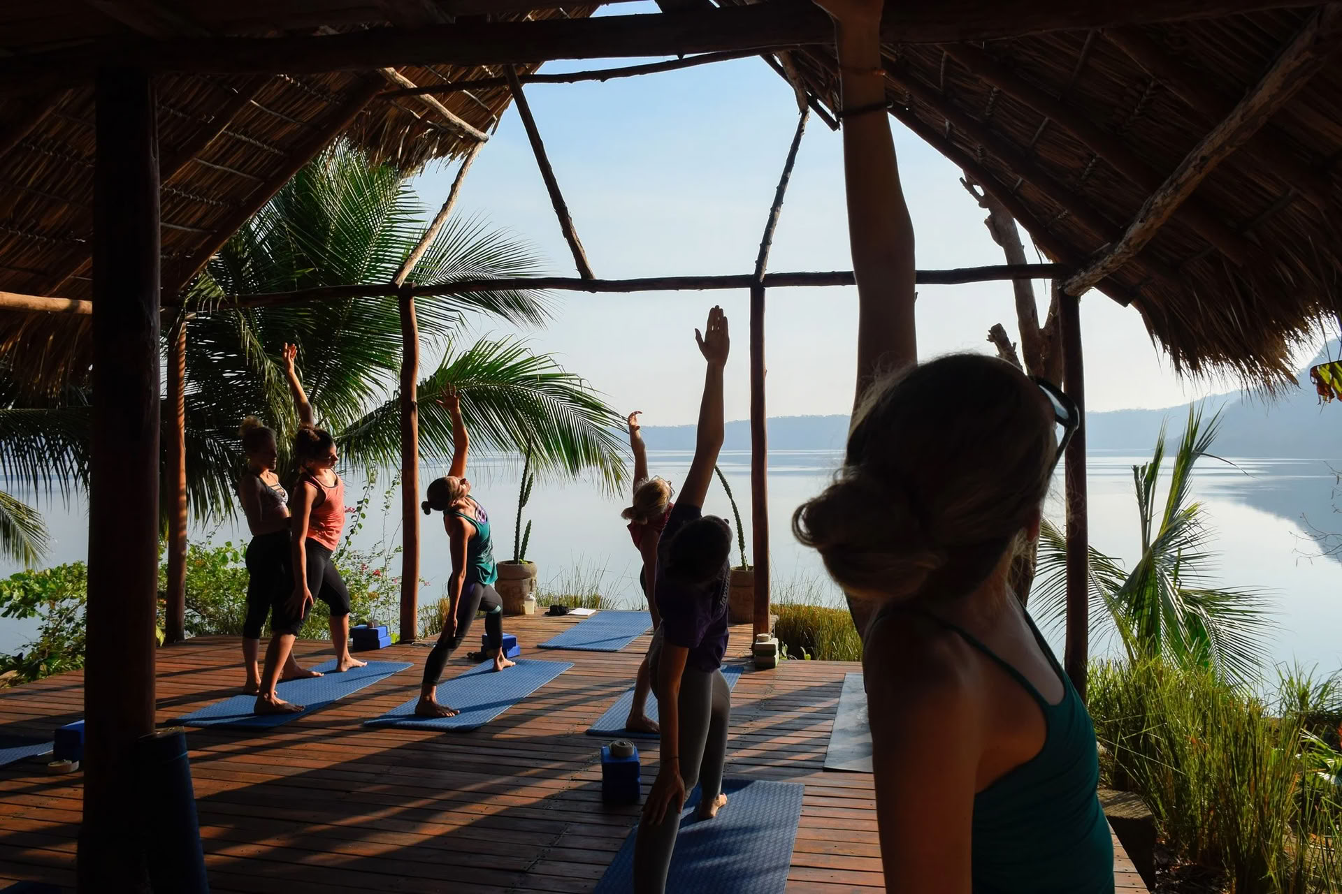 DesignYourBliss Ritiri Yoga