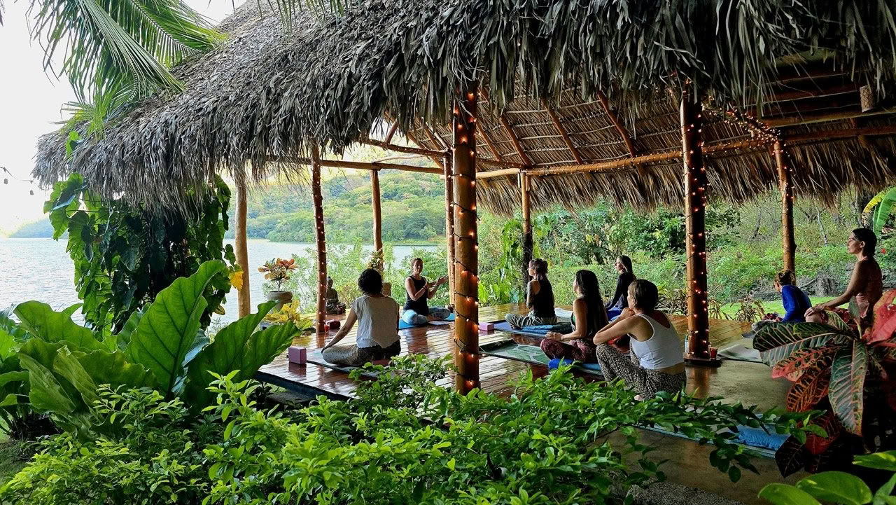 DesignYourBliss Ritiro di Yoga Flessibile in Nicaragua