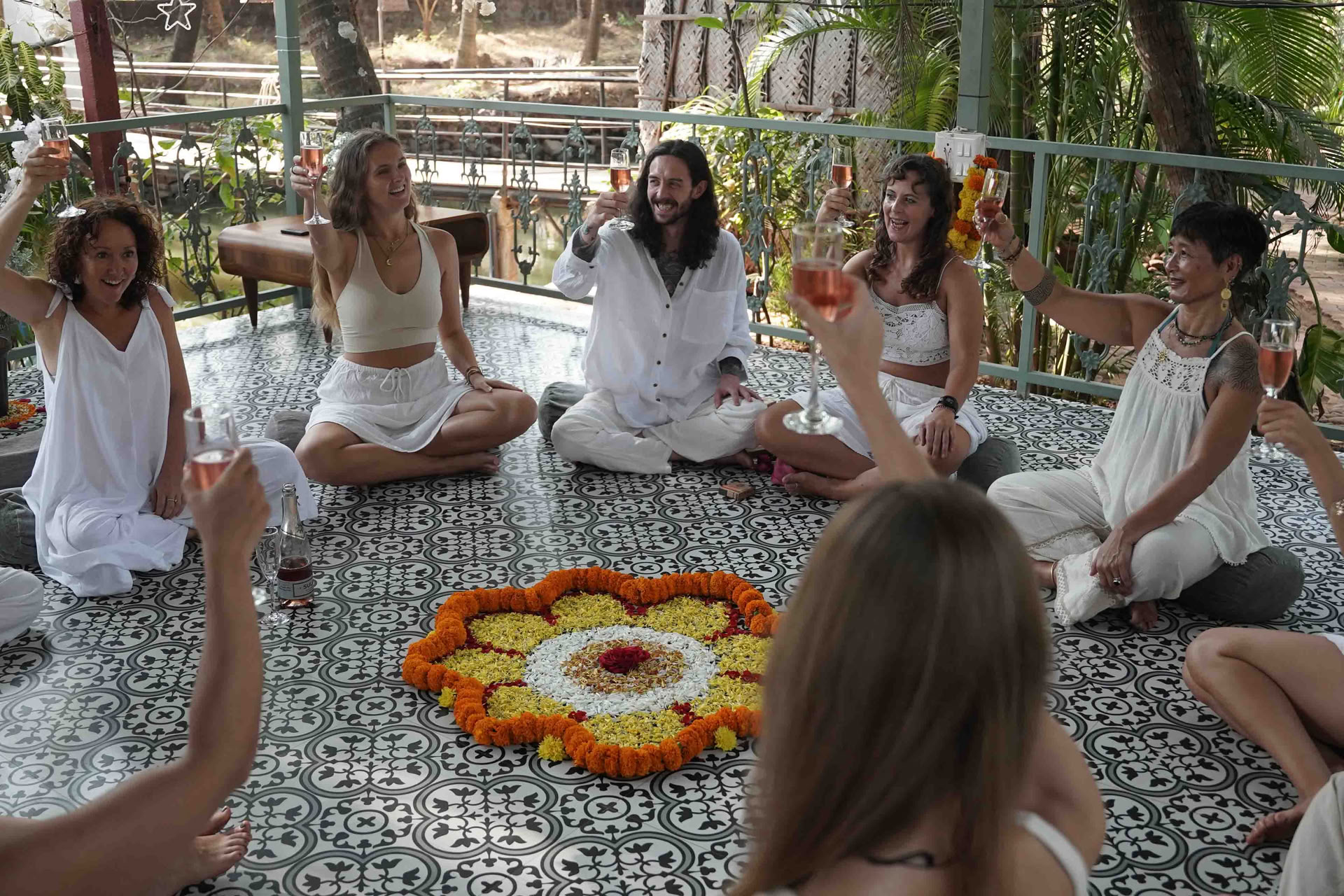 Formazione insegnanti di yoga di 200 ore Goa India