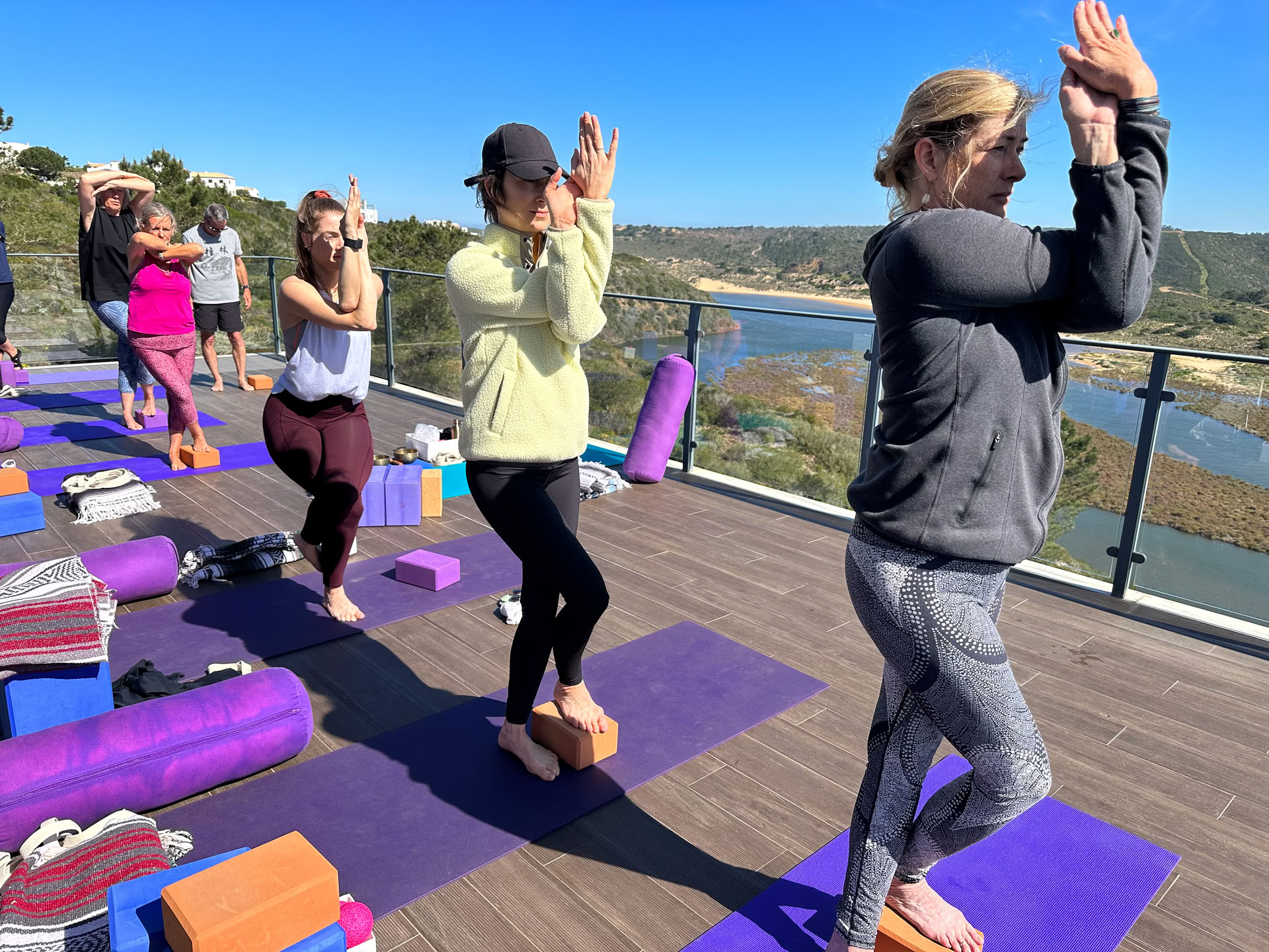 Restorative Yoga: Riposa in profondità