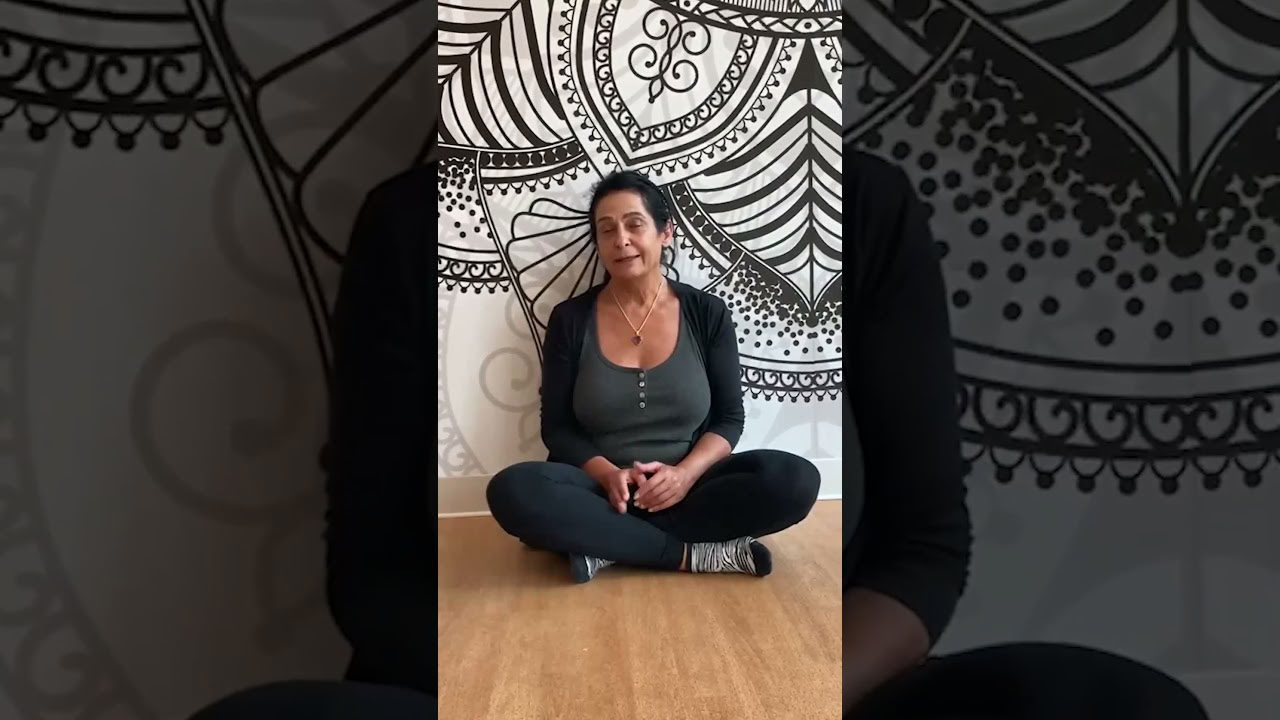 50 Ore di Meditazione e Pranayama (Respirazione Consapevole) Corso Master (YACEP) IBRIDO