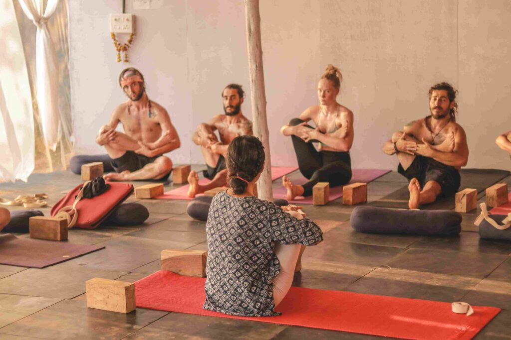200 Ore di Formazione per Insegnanti di Yoga a Goa