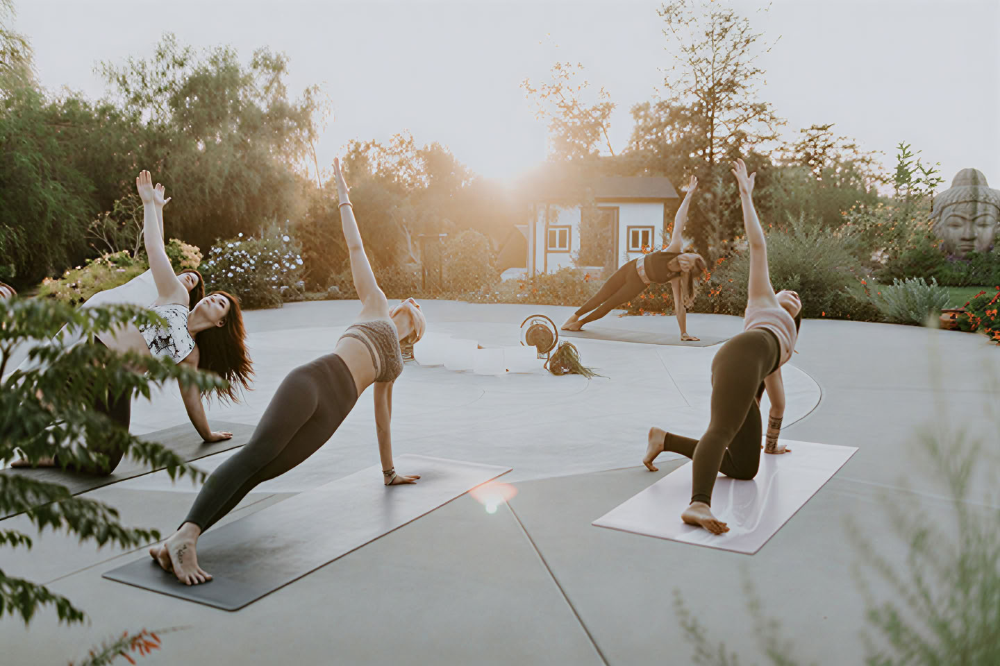 Grande inaugurazione di Divine Yoga Properties