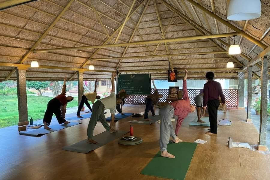 Corso di formazione insegnanti di yoga di 300 ore a Mysore