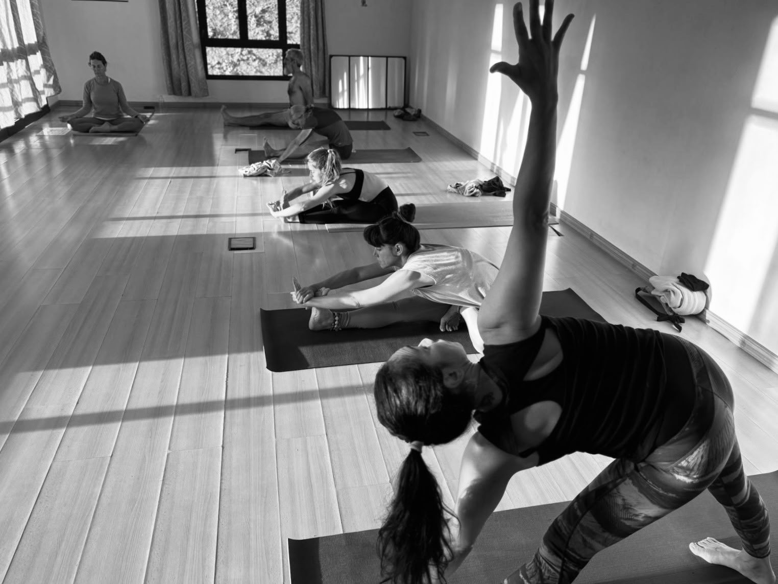 28 Giorni 200 Ore Ashtanga Vinyasa Yoga, Ayurveda e Yoga Therapy Ritiro Yoga & Formazione Insegnanti Porto Santo, Portogallo
