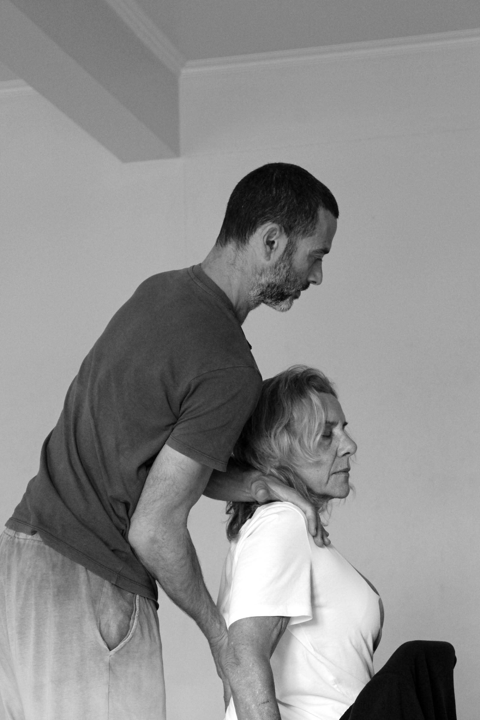 Yogaterapia