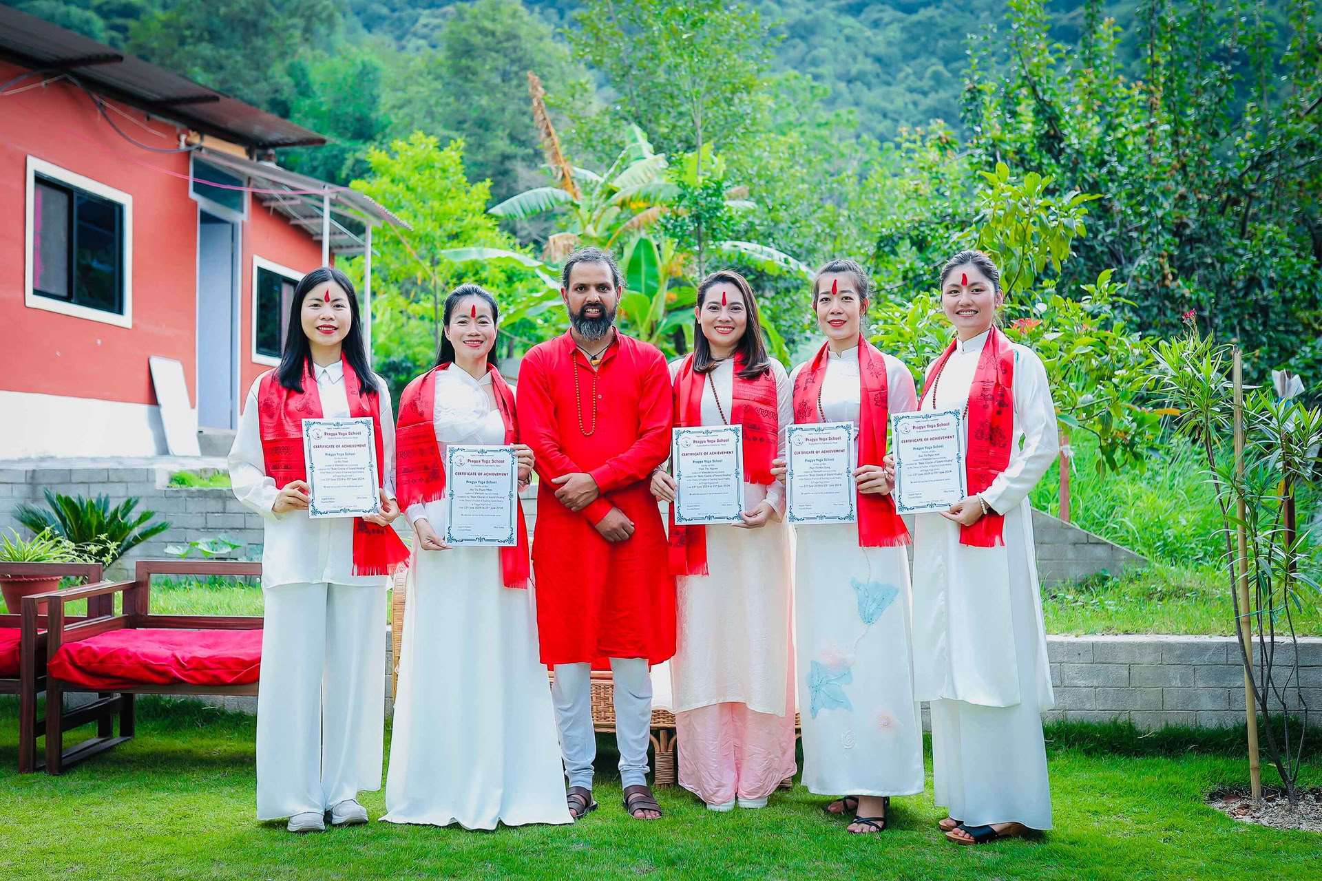 500 Ore di Formazione per Insegnanti di Yoga e Meditazione in Nepal