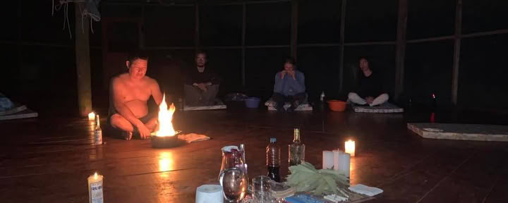 Ritiro di gruppo di 7 giorni con Ayahuasca