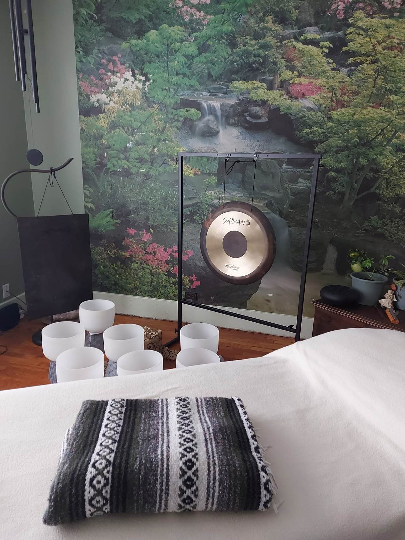 Terapia del suono con meditazione guidata