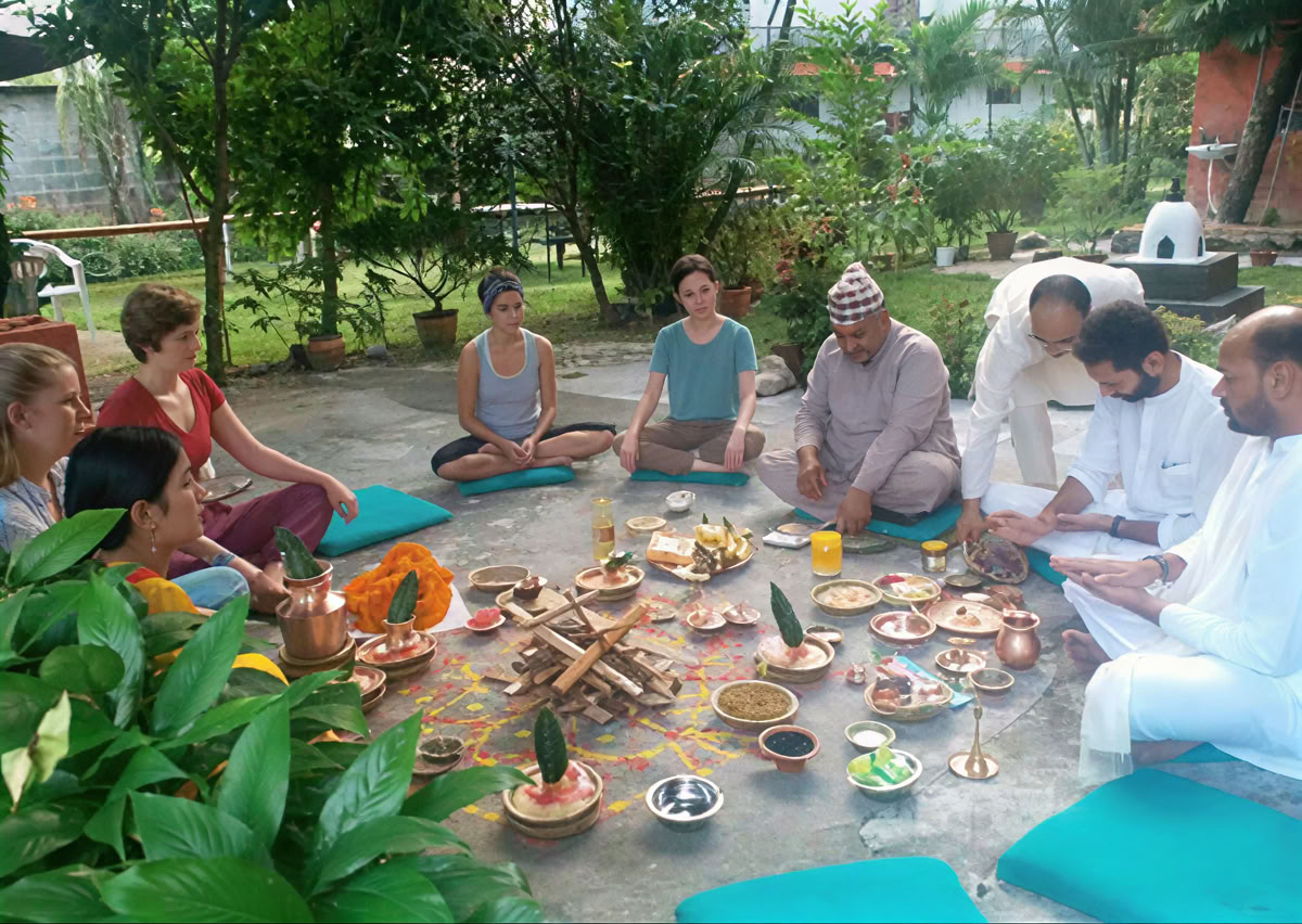 200 Hour Yoga Teacher Training a Dharamsala