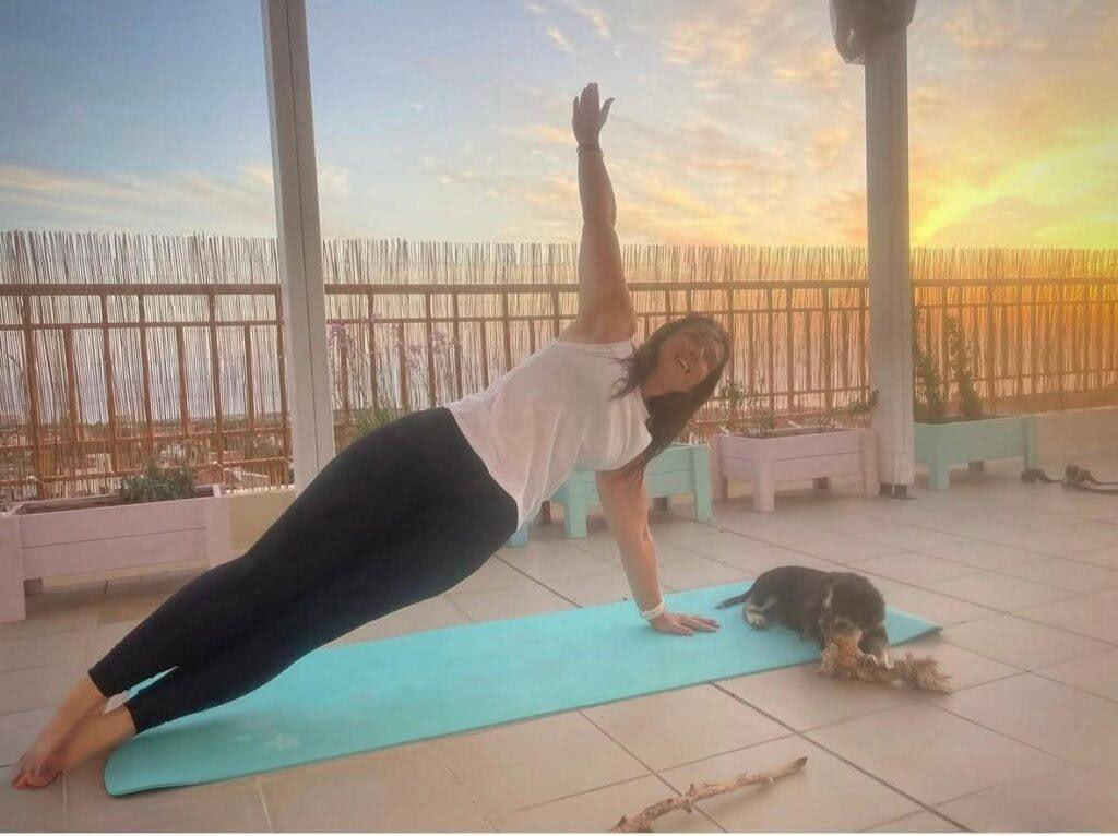 Goditi una settimana di yoga a Cipro!