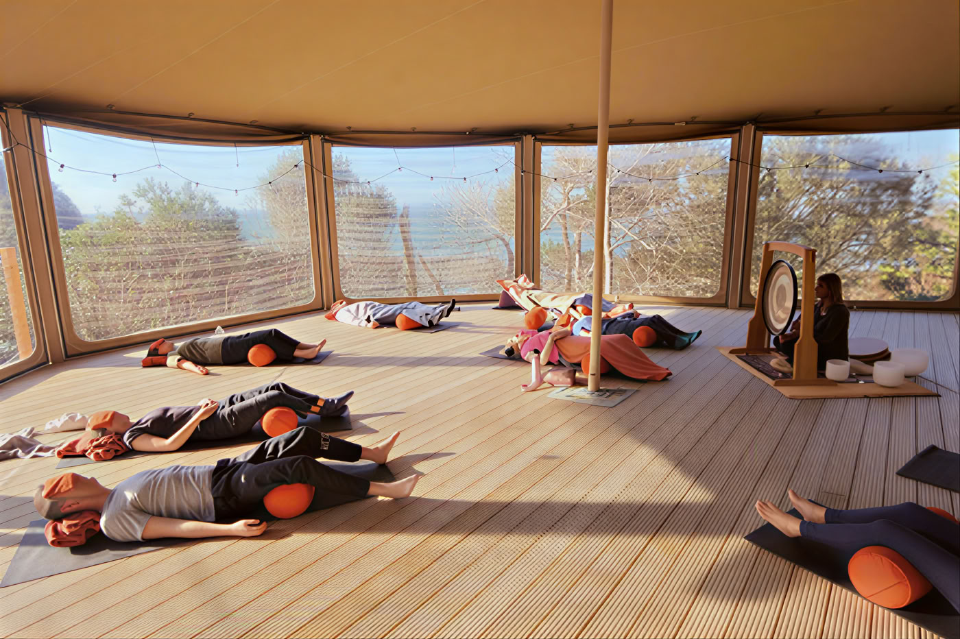 LEZIONI SETTIMANALI DI YOGA