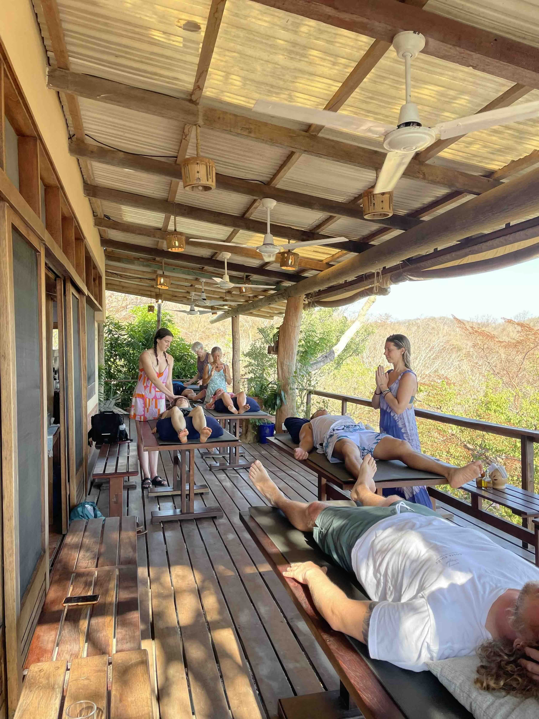 Usui Reiki e Ritiro Yoga — Mother of Pearl Healing Center