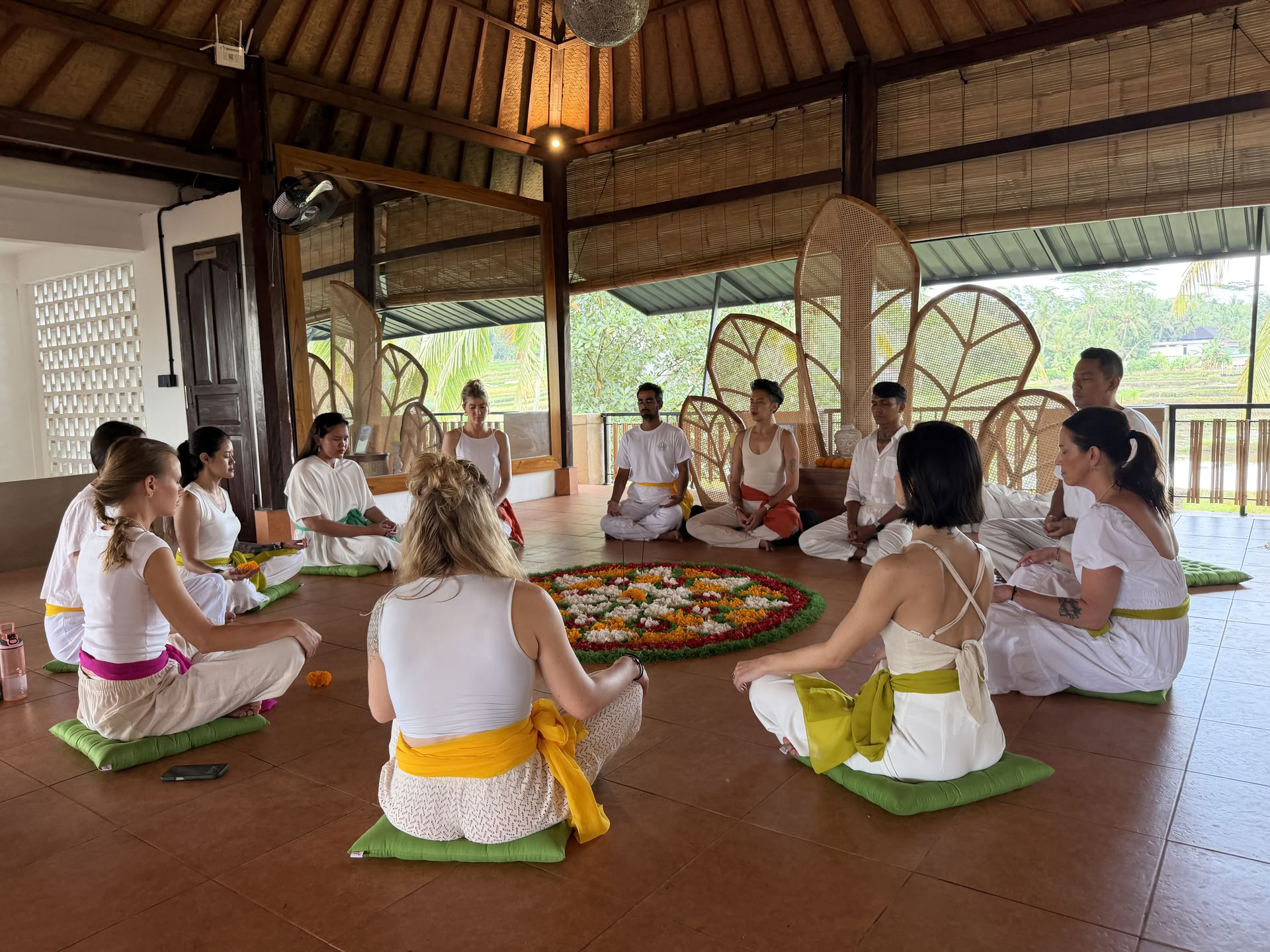 200 Ore di Formazione per Insegnanti di Yoga a Bali