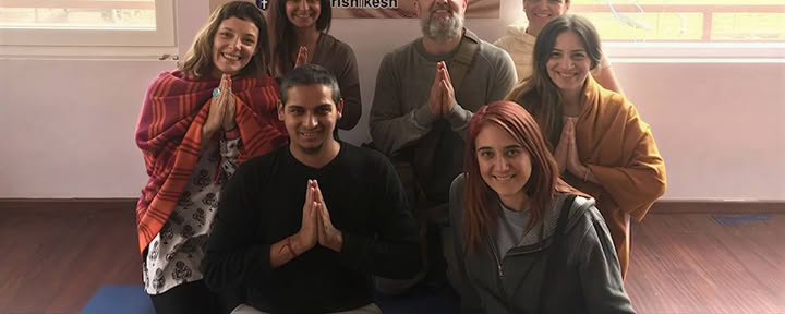 Formazione Insegnanti di Meditazione di 200 ore a Rishikesh