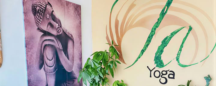Yoga di guarigione con bagno sonoro per tutti i livelli
