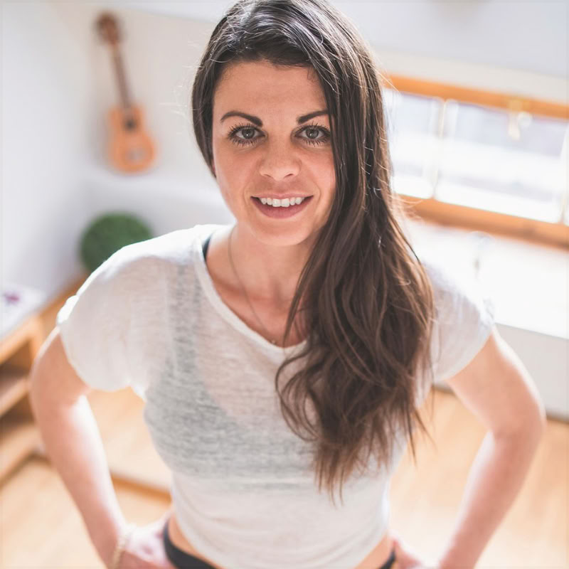 30 ore di formazione per insegnanti di Bhakti Yoga in Sicilia | Essence of Love