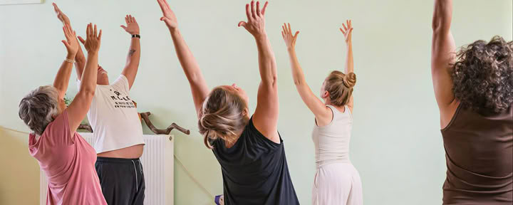 Corso di formazione insegnanti di yoga da 200 ore a Creta