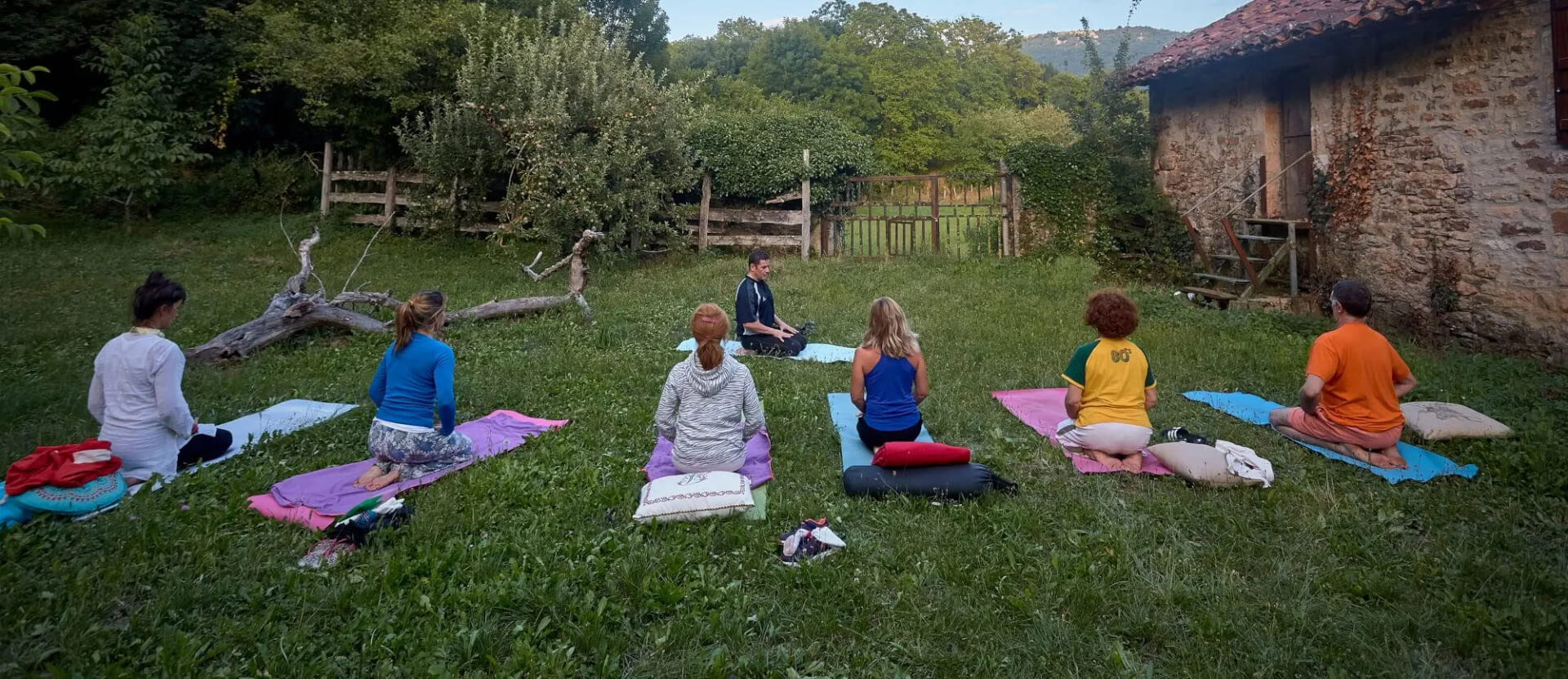 Ritiro di yoga e meditazione per il ponte di agosto