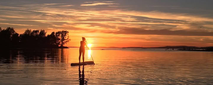 Tour in SUP al tramonto