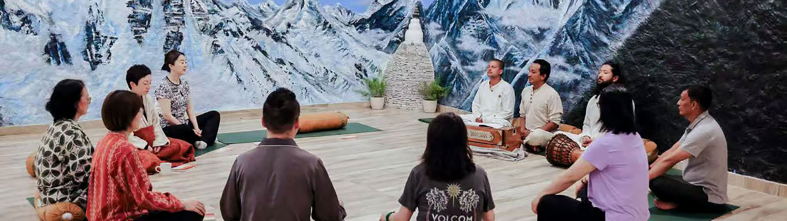 Workshop di Bhakti Yoga di 100 ore