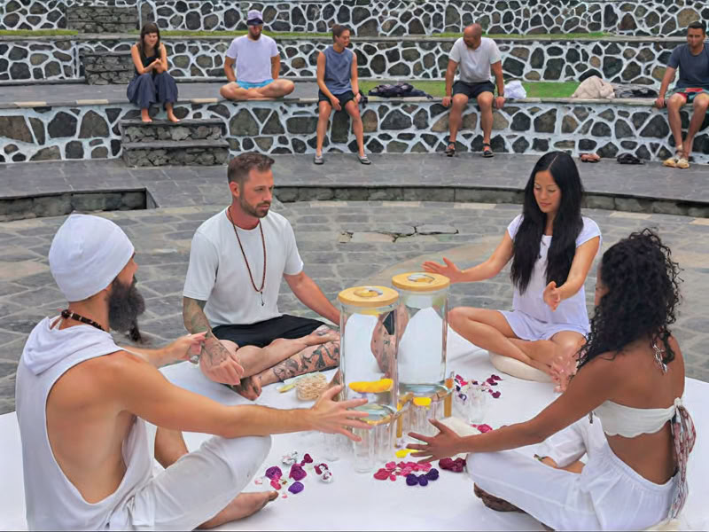 Formazione insegnanti di yoga di 200 ore