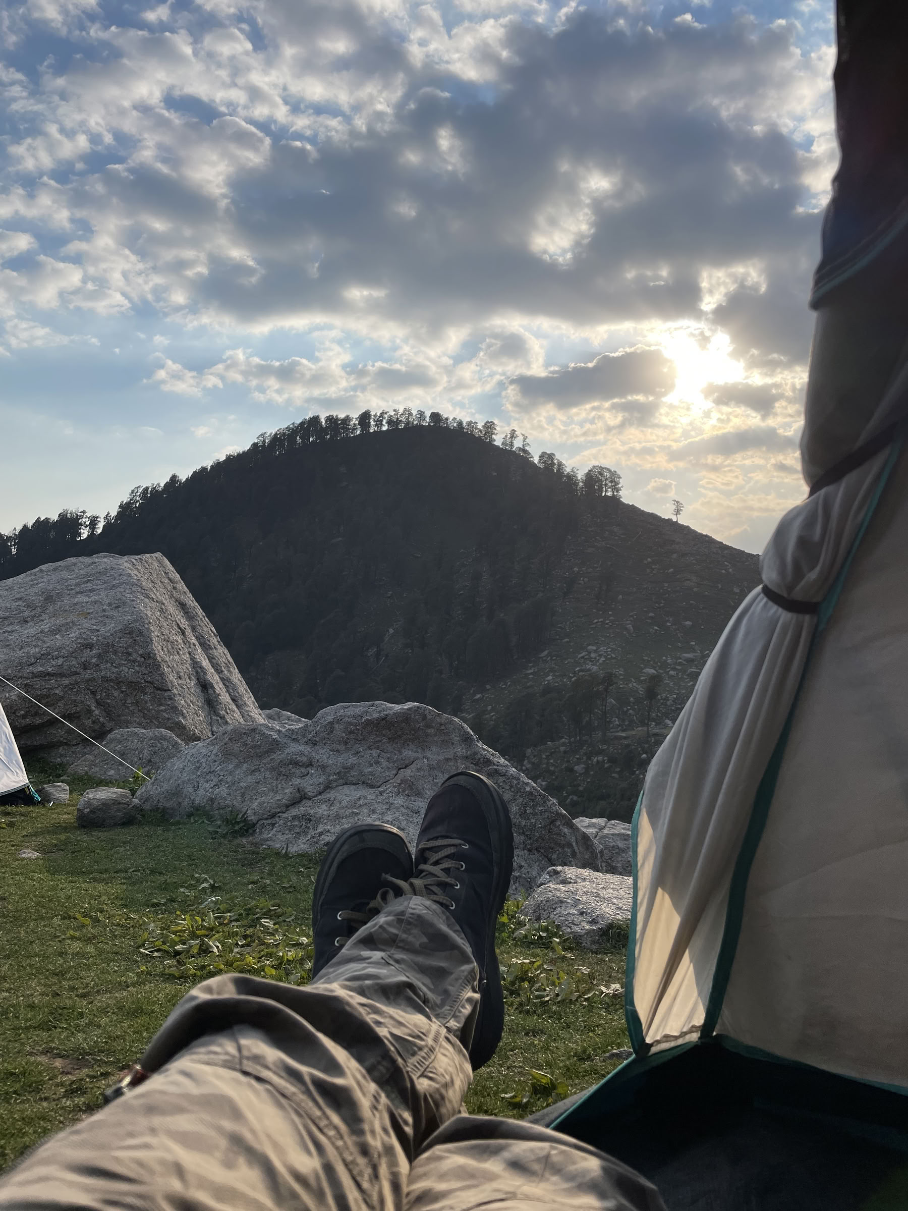 Risvegliati sull’Himalaya: un ritiro di quattro giorni per l’anima a Dharamshala