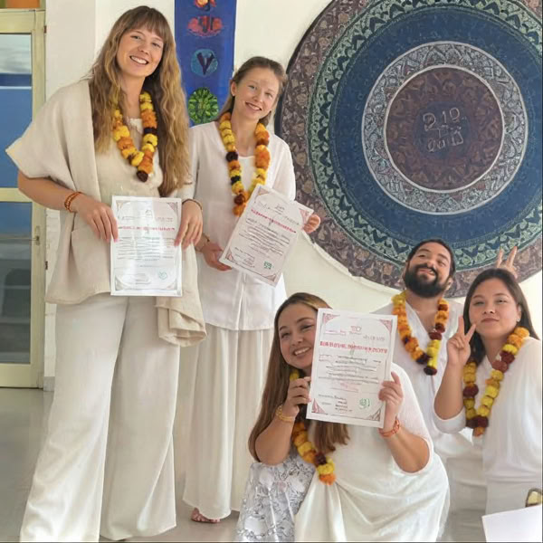 Ritiro di yoga di 7 giorni