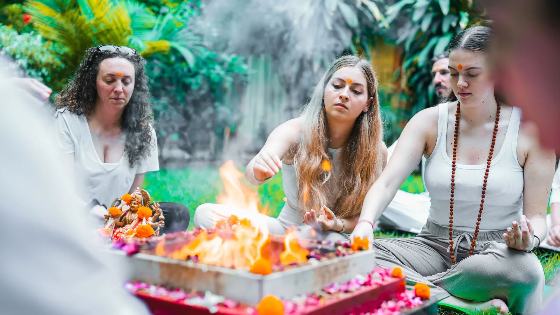 Corso di formazione insegnanti di yoga di 200 ore a Rishikesh