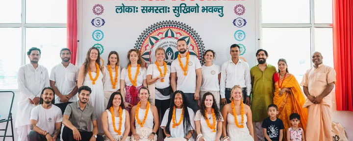 Corso di formazione insegnanti di yoga di 200 ore a Rishikesh – 15 nov - 11 dic