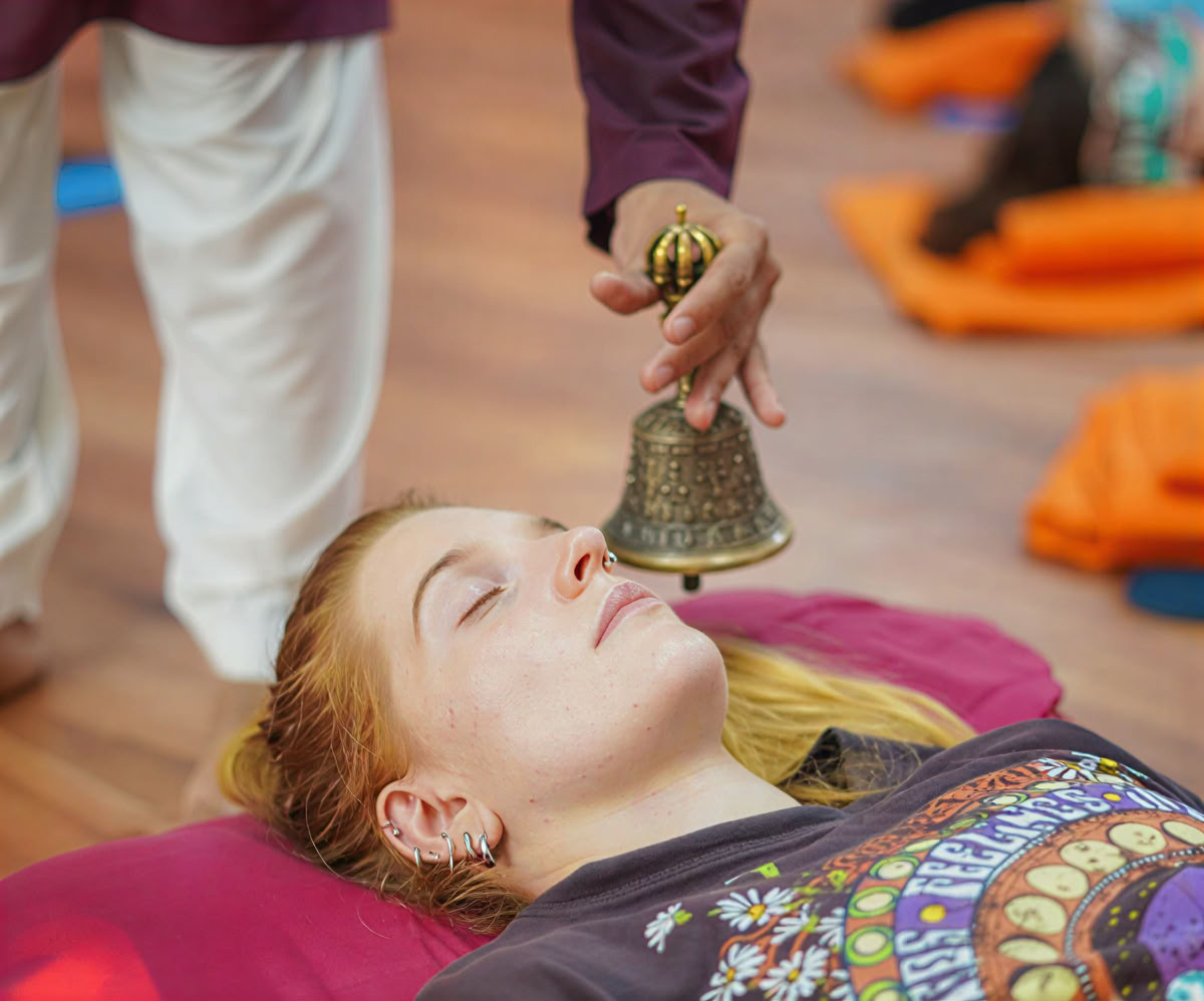 Formazione per Insegnanti di Sound Healing a Rishikesh