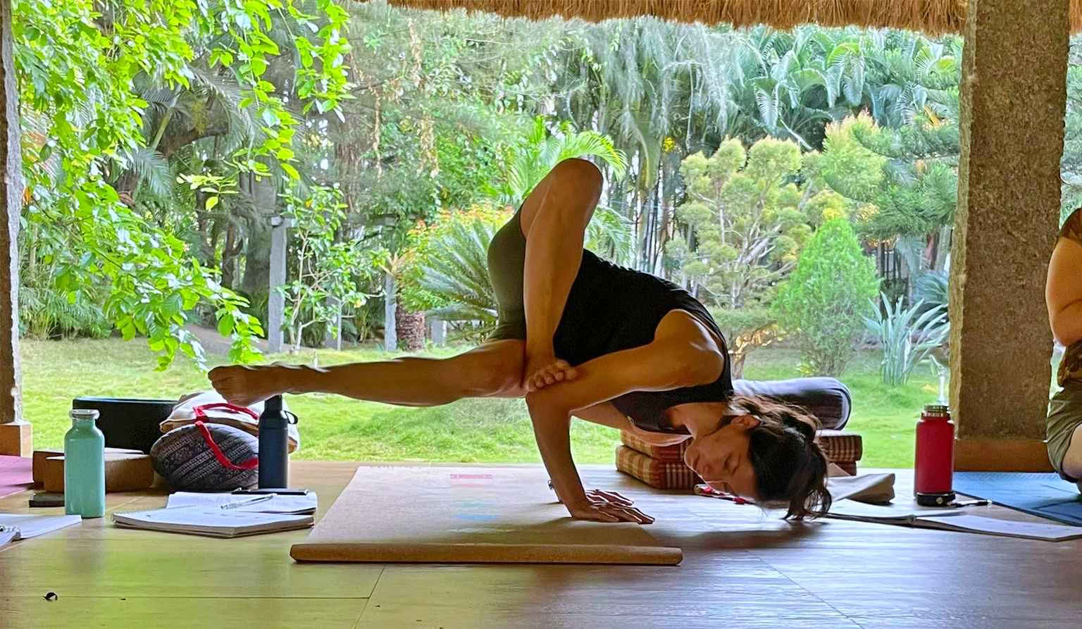 Corso di formazione avanzata per insegnanti di yoga di 300 ore - gennaio 2027